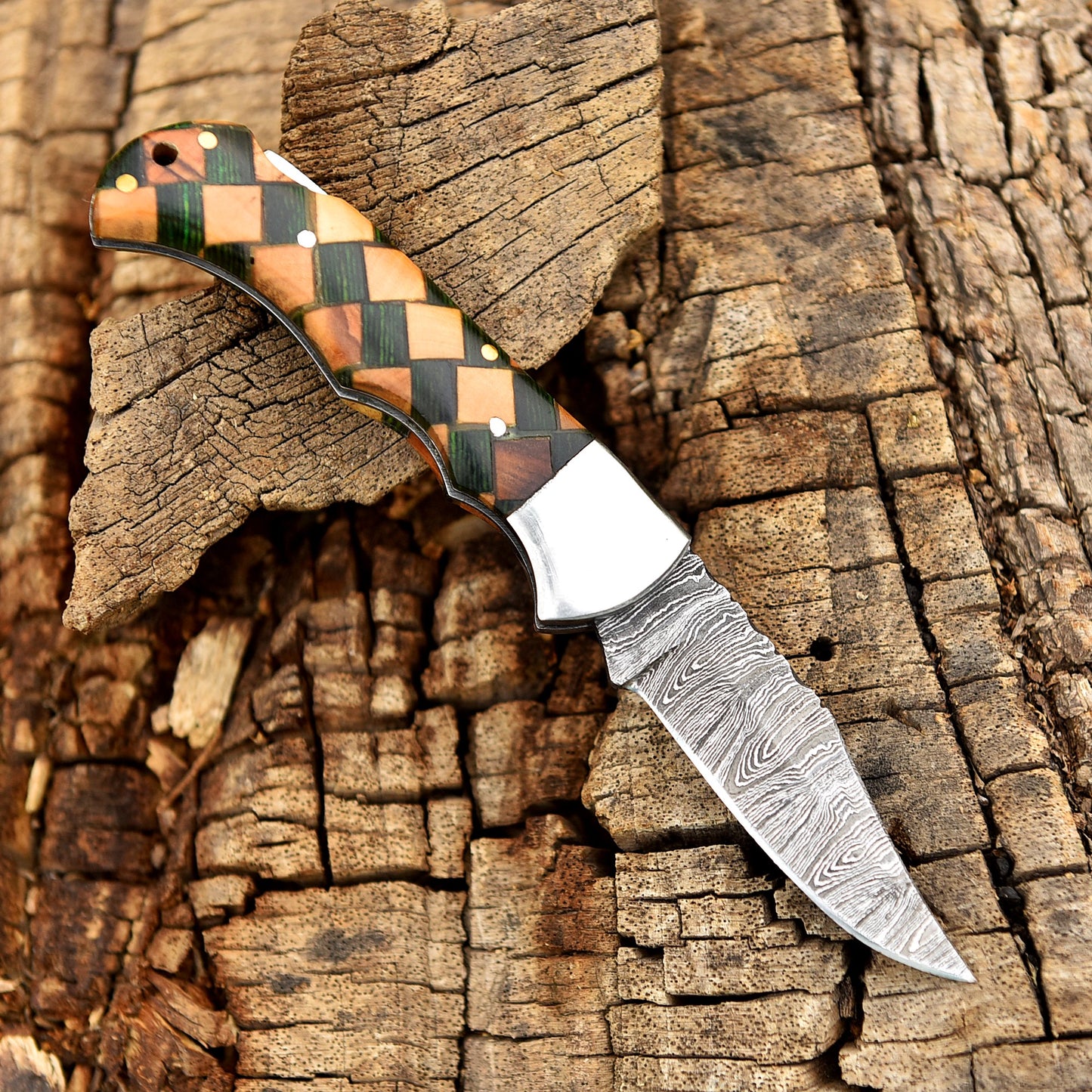 Handcrafted Damascus Steel Folding Knife | Premium Wooden Checkered Handle, Multi-Color Design