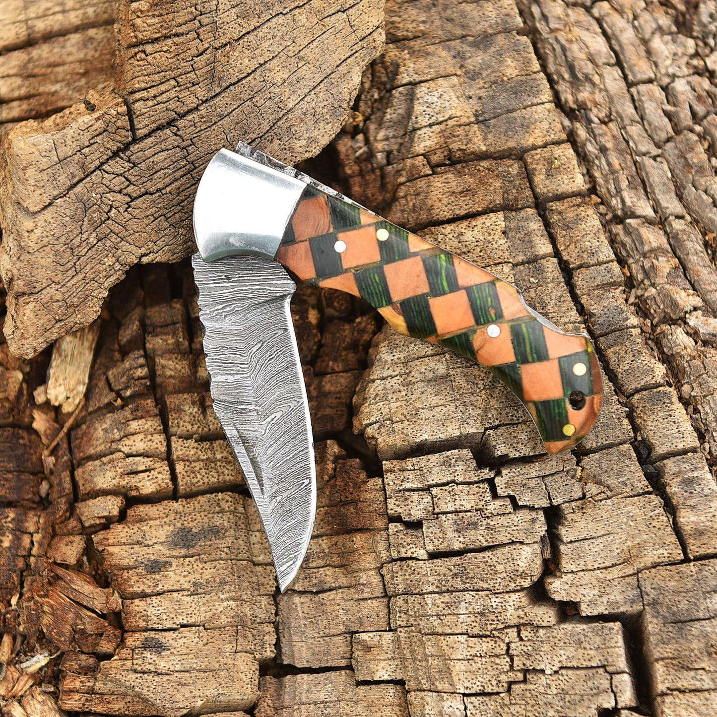 Handcrafted Damascus Steel Folding Knife | Premium Wooden Checkered Handle, Multi-Color Design
