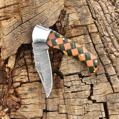 Personalized Damascus Folding Outdoor Tool – Wedding & Anniversary Gifts for Him