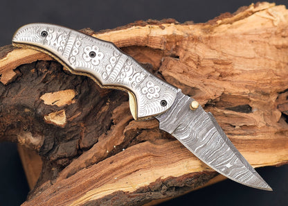 Cherished Moments Silver Gift, a perfect choice for him in 2024

