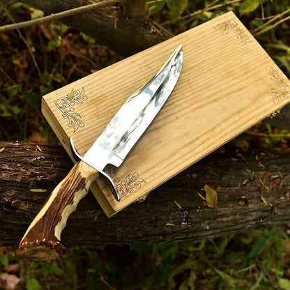 Handcrafted D2 Steel Hunting Knife – Razor Sharp and Durable