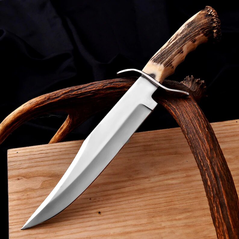 Handcrafted D2 Steel Hunting Knife – Razor Sharp and Durable