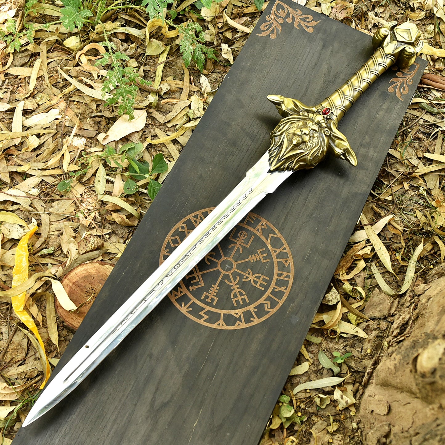 Lion Sword Replica – Ornate Fantasy Sword & Unique Gift for Men