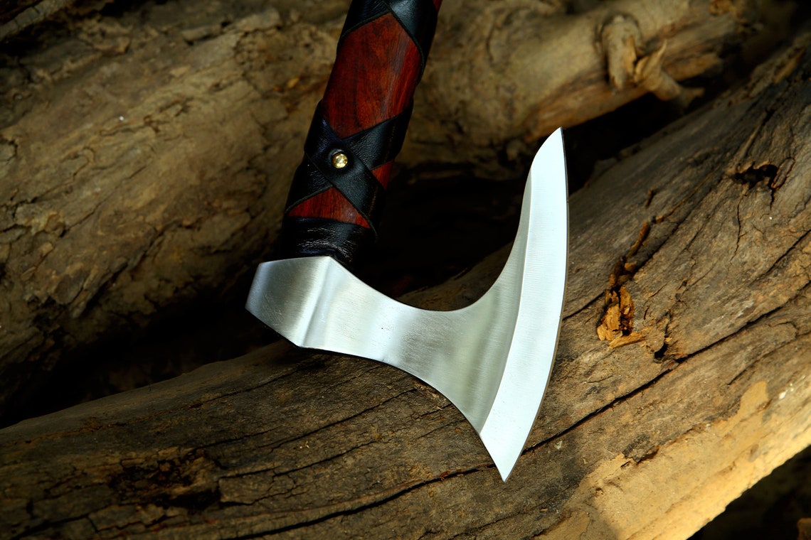 ragnar battle axe strong axe head made with damascus