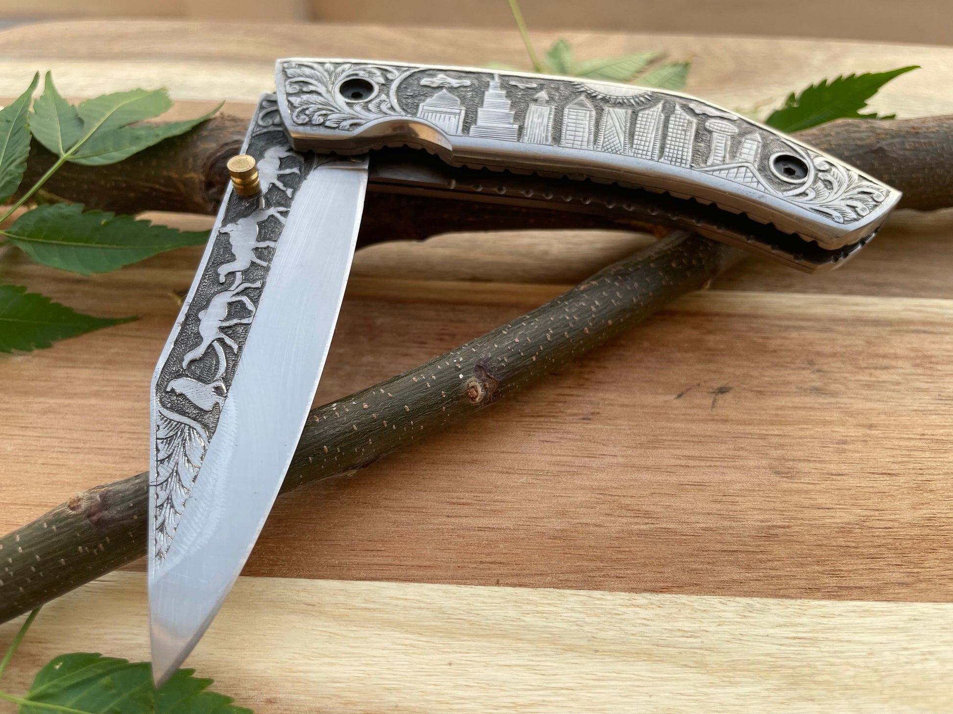 Hand Engraved Pocket knife D2 Steel Leather with Sheath Hunting knife