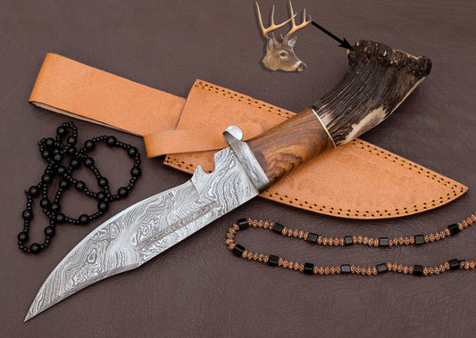 Handmade Damascus Steel Hunting Knife with Stag Horn Handle - V1